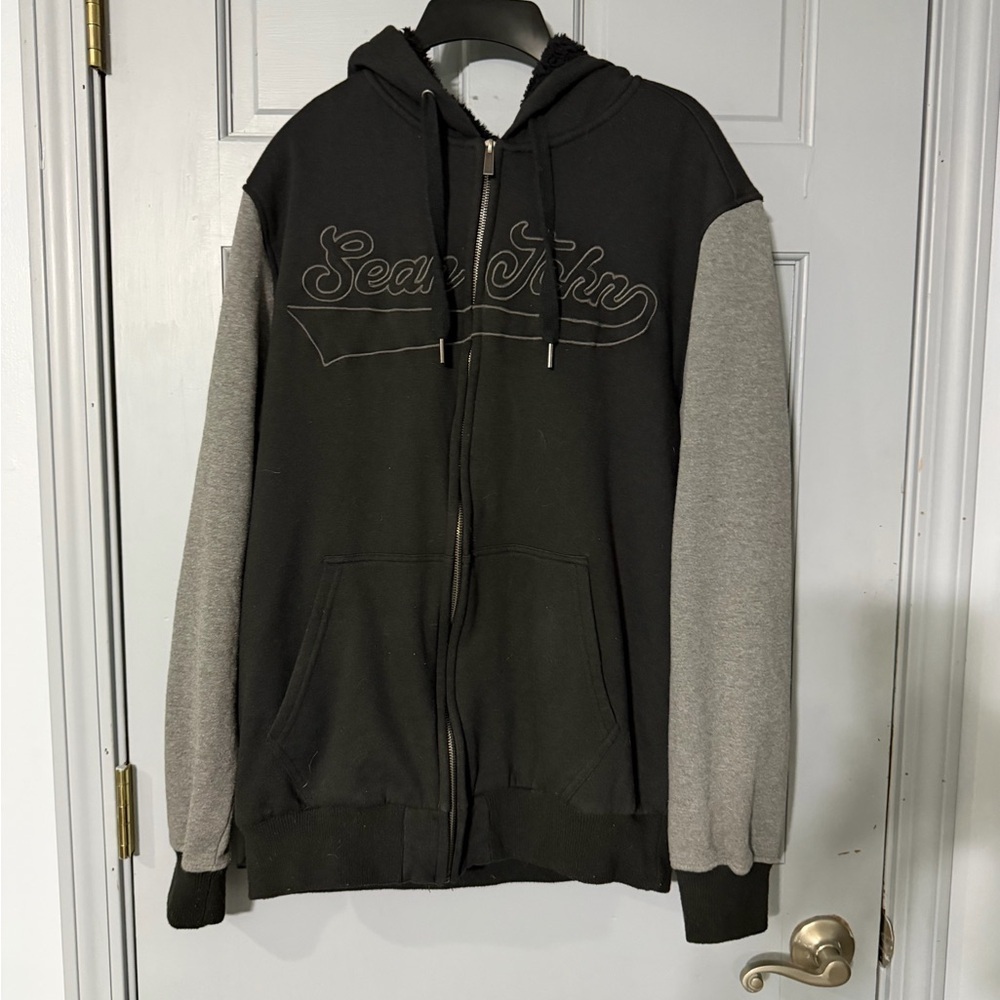 Sean John Black and Gray Sherpa lined zip upHoodie